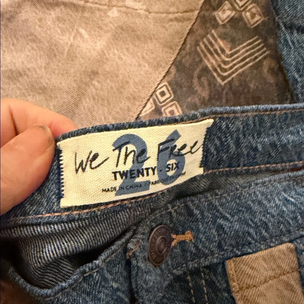 FREE PEOPLE SERENA FLARE LOW RISE JEANS - Picture 3 of 4